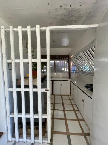 Casa Tuki Beachfront Stay in Burgos (Surigao)
