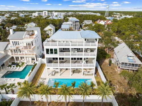 30A Backyard Paradise - Huge Luxury Vacation Home with Gulf Views & Private Pool in Inlet Beach (FL)