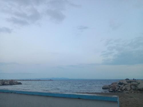 Front beach cosy apartment in La Goulette