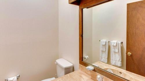 3 bedrooms, 5 beds