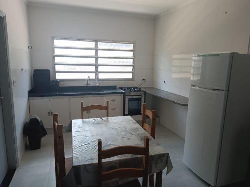SAMFBAS - Praia da Enseada - Guaruja in Guaruja