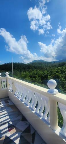 Lowes Camping Ground & Retreat in Silverhila