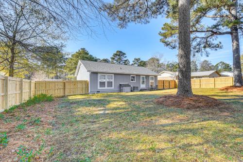 Quiet & Modern Family Home in Spring Lake in Spring Lake (NC)