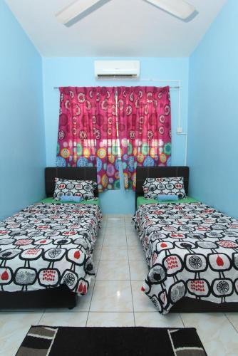 Noah's Homestay - Tap to explore photos