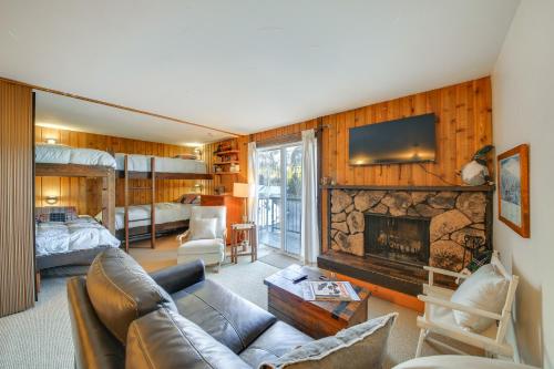Walk to Chair Lift: Mtn-View Schweitzer Studio! in Sandpoint (ID)