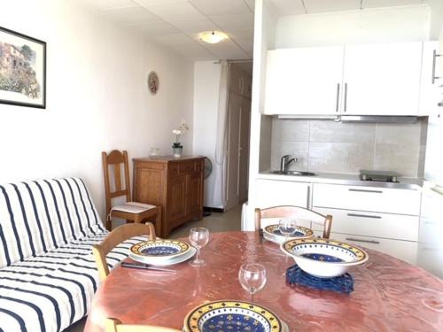 Appartement Balaruc-les-Bains 1 pièce 4 personnes - FR-1-503-7 - image 13