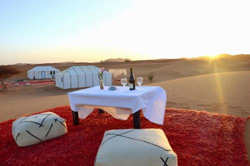 Instalaciones, Merzouga Dunes Luxury Glamping Camp in Merzouga