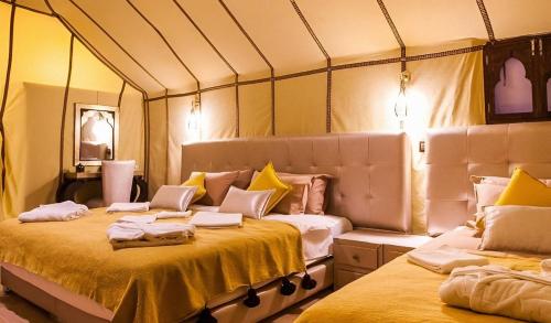 Merzouga Dunes Luxury Glamping Camp in Merzouga