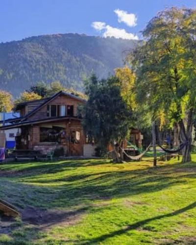Los Coihues camping & hostel