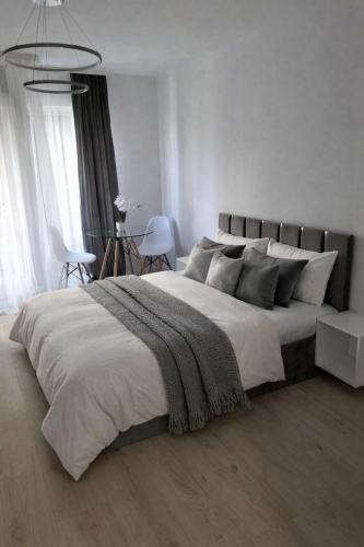 Cozy Studio, Gheorgheni, near Iulius Mall – khách sạn tại Intre Lacuri