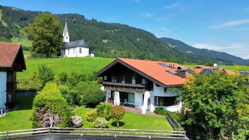 Ferienhaus AlpenVilla - mit Sauna und Sommerhörnerbahnen kostenlos