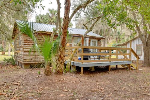 Fish, Boat and Explore Cross Creek Cabin with Dock! in Micanopy (FL)