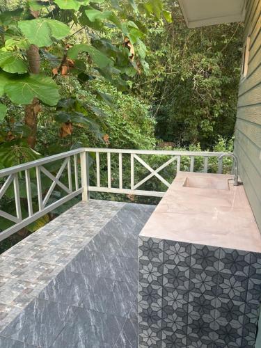 Little Bailan Retreat - Sea view & River view in Bai Lan Bugt