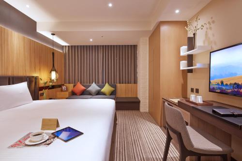 room detail thumbnail 1
