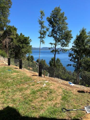Increíble casa con vista al lago