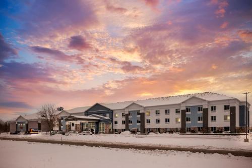 Fairfield Inn & Suites by Marriott Watervliet St. Joseph - image 42