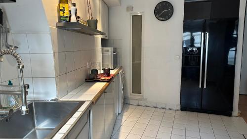 Place de la Madeleine - Appartement Classique - image 2
