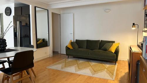 Place de la Madeleine - Appartement Classique - main image