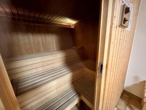 桑拿, Bergauszeit mit Sauna in 阿紹(希姆高)