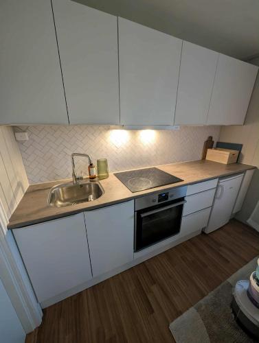 廚房, Whirl Cabin, 5 min walk from Saltstraumen bridge in 薩爾斯門