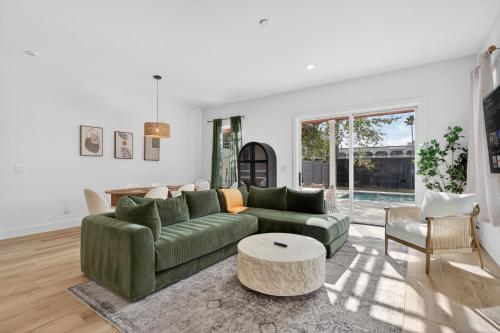 Townhomes with Pool and Game Room by Isla Dorada - image 5