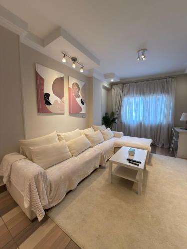 Queen Nefertari-Luxury Apartment Near Pyramids Giza - image 9