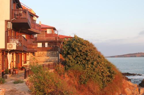 Vista exterior, Deep Blue Guest House in Sozopol