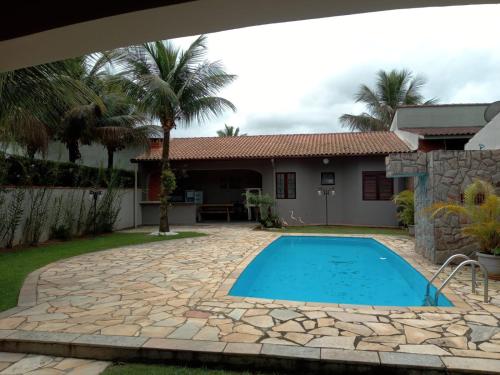 House of Peace, Love and Much Joy – khách sạn tại Praia da Boraceia