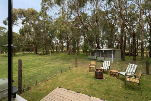 Sleeping Amongst Animals by Tiny Away in Grantville