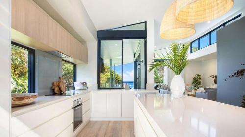 Luxury On The Bay - Wanda - image 4