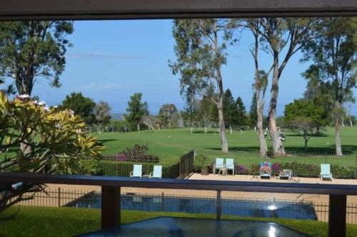 Peaceful golf retreat with shared pools in Waikoloa (HI)