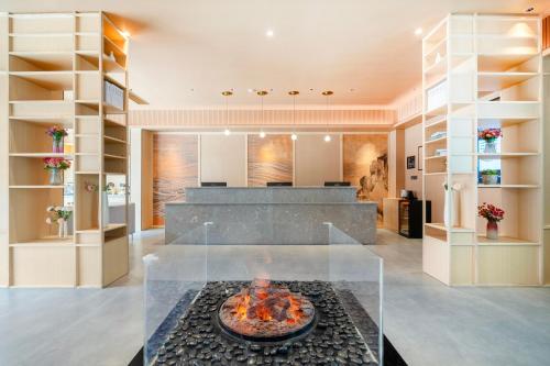 奇遇九寨之悦酒店Adventure Jiuzhai Hyatt Hotel in จิ่วไจ้โกว