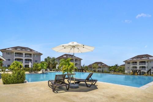 Signature Stay at the Fern in Plantation Village