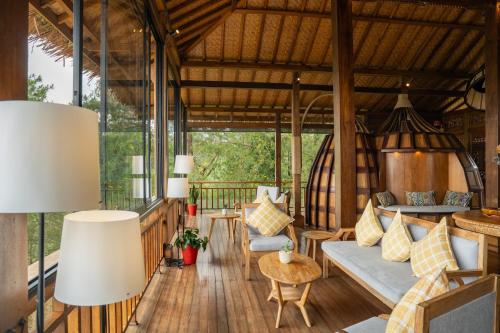 Tira Vilagna Suites & Spa in 金塔瑪尼