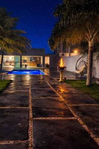 Casa Temporada Caldas Novas Piscina Aquecida 50 graus, lazer Completo Hidro e Led noturno , A Casas  in Portal das Aguas Quentes