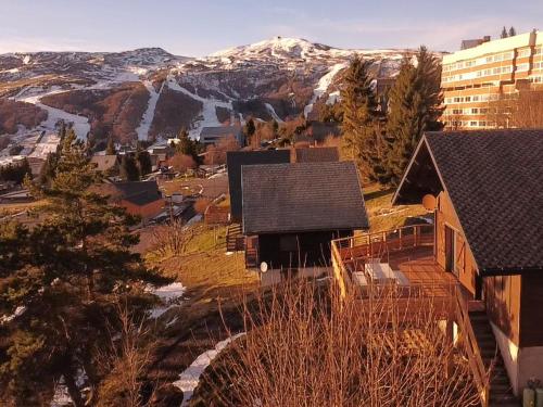 Chalet rénové pour 12 pers. à Super Besse - FR-1-814-89 - Location, gîte - Besse-et-Saint-Anastaise