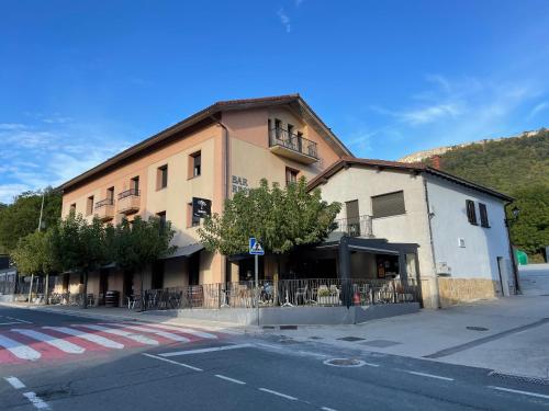 Hostal Restaurante Ibaisek chambre d'hôte Altsasu
