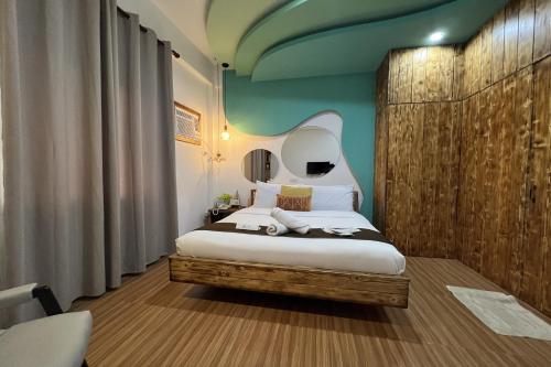 Funtasea Hotel and Beach Resort in Iba