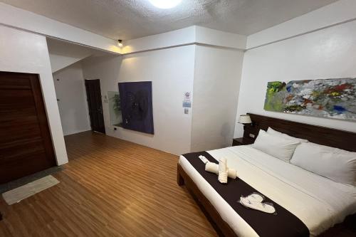 Funtasea Hotel and Beach Resort Room Type - Queen Room