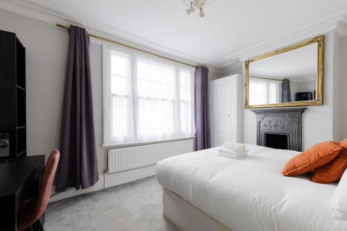 2BDR Victorian Retreat in East London - image 7