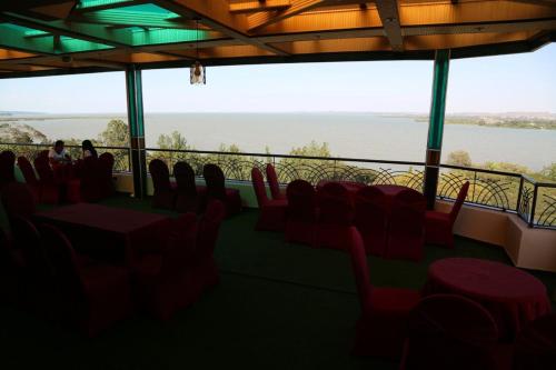 Lake Avenue Hotel in Bahir Dar