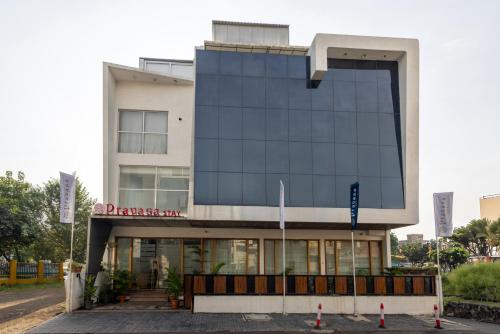 프라바사 호텔 인도르 - 출입구