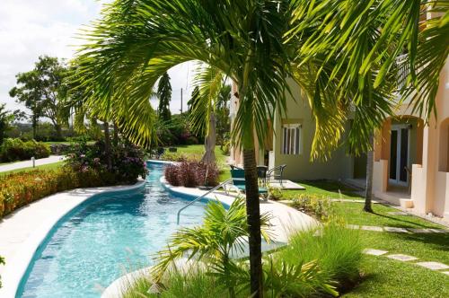 Jardim, Island Time El Sol - by ZenBreak in Oistins