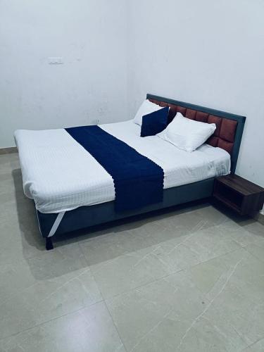 Riddhi Siddhi Residency Hotel