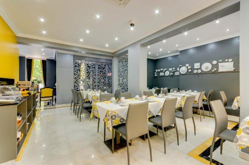 Hotel Avenida Park - image 9