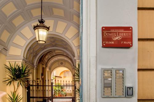 Domus Liberius - Rome - image 13