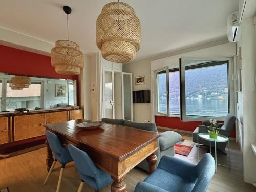 Apartment With Lake View 2