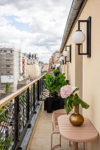 Sol Hotel - Saint Mande in Saint Mande