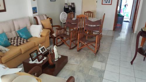 Posada Henry Sede Centro – San Andres Island, NM