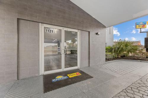 Super 8 by Wyndham Texas City/Galveston Area in Texas City